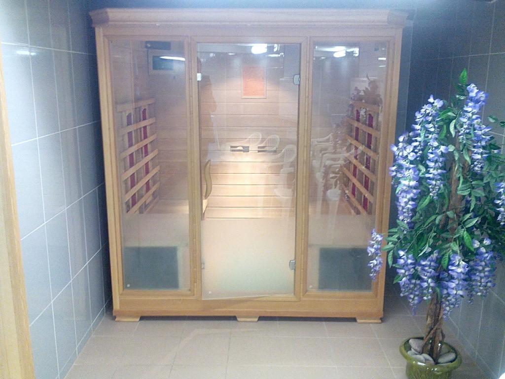Central Hotel Нарва Екстериор снимка